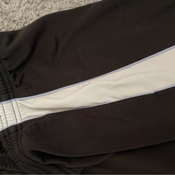 Puma Jogging Pants - Picture 2 of 3
